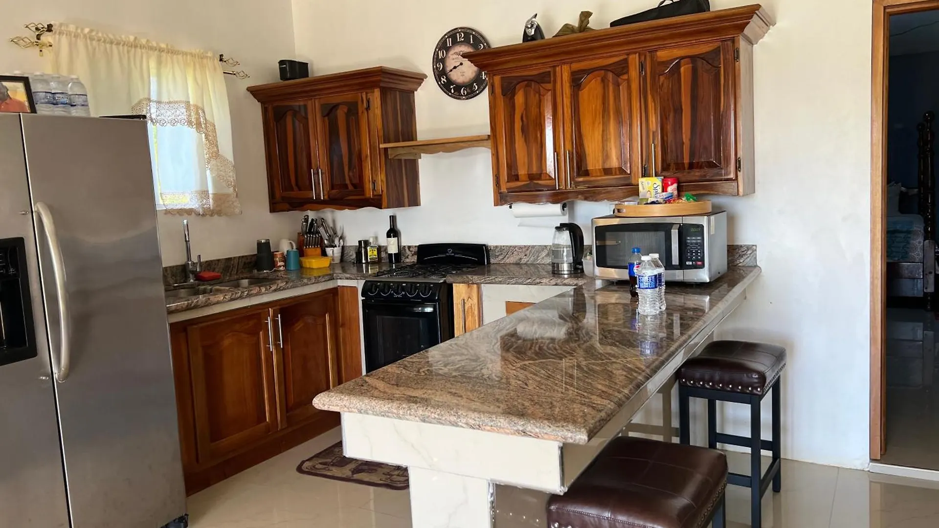 Auglo Villa Black River