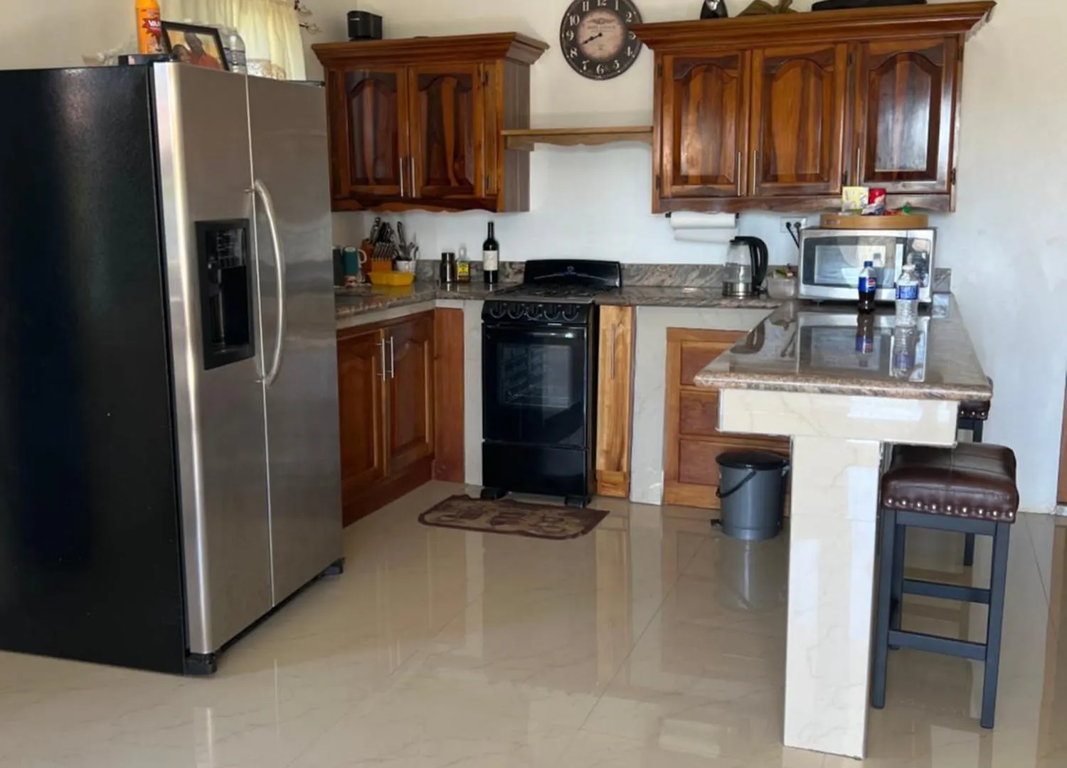 Auglo Villa Black River